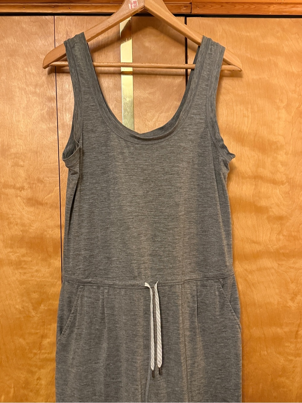 Vuori Lux Jumpsuit in a heather color size medium